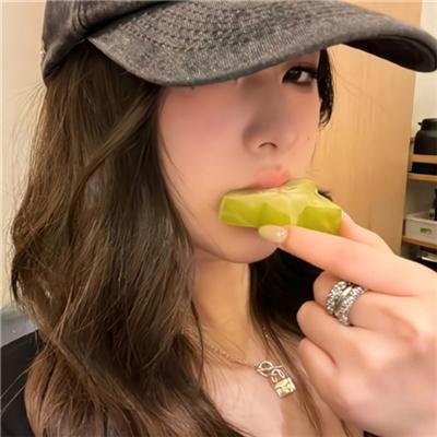 好女向前行